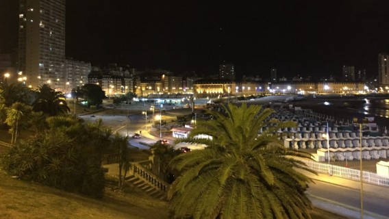 Mar del Plata de noche
