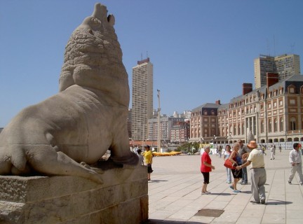 Monumento al Lobo Marino: la clásica postal marplatense